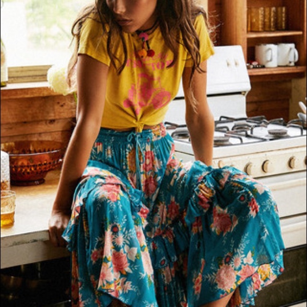 ISO ? SPELL + THE GYPSY . JAGGER SKIRT . L or XL - Picture 3 of 7